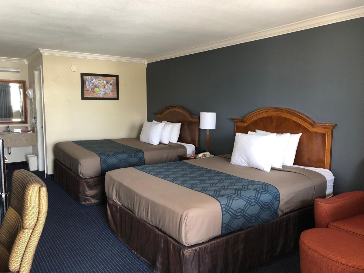 University Inn & Suites San Antonio Exterior foto